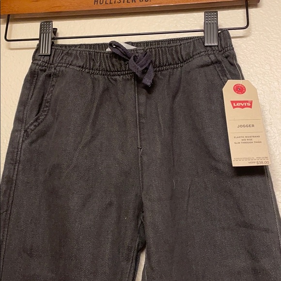 Levi’s Lightweight Joggers from Nordstroms - Picture 6 of 8